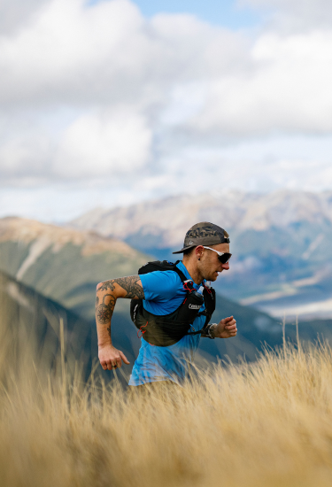 Trail Running & Berglauf, Ultra Trail Runner Trinkflasche mit integriertem  Trinkhalm